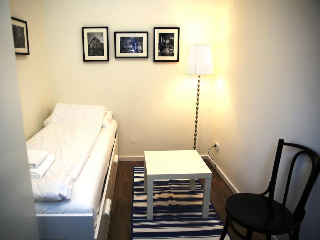 Flatprovider Comfort Eduard Apartment - Contactless Check In Wien Rom bilde