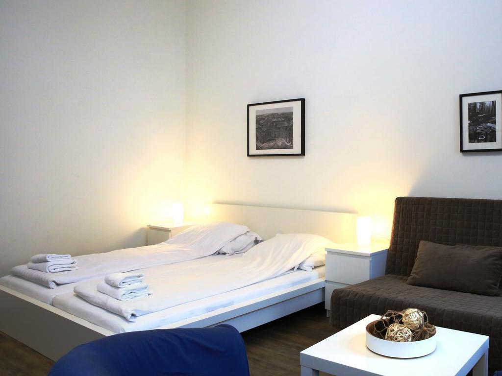 Flatprovider Comfort Eduard Apartment - Contactless Check In Wien Rom bilde