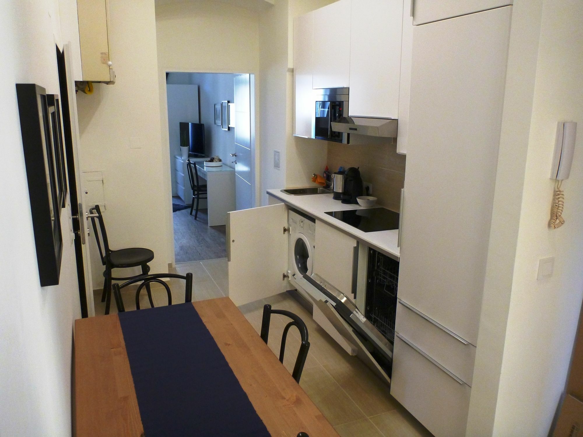 Flatprovider Comfort Eduard Apartment - Contactless Check In Wien Eksteriør bilde